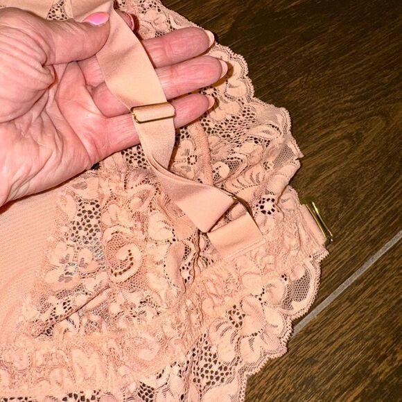 We are HAH NWT SZ L - Picture 6 of 6